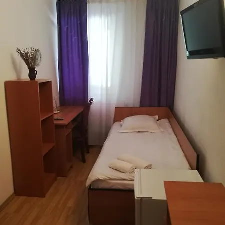 Pensiunea Broscuta Guest house